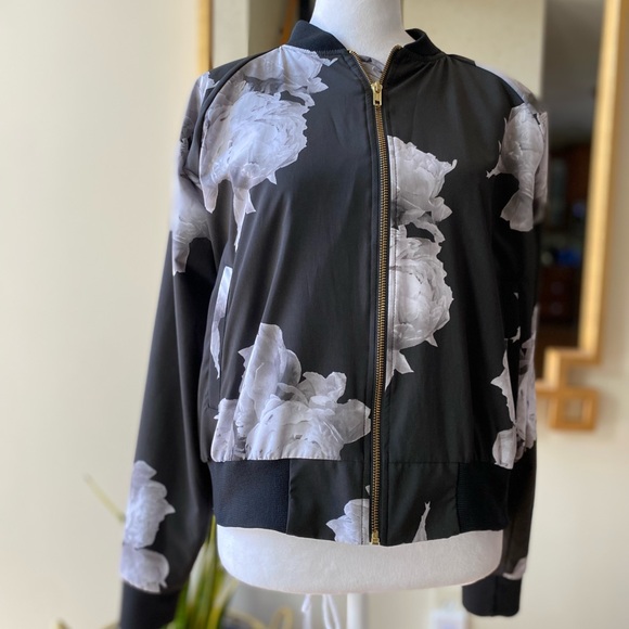 Albion Peony Floral Bomber Jacket medium - Picture 2 of 16